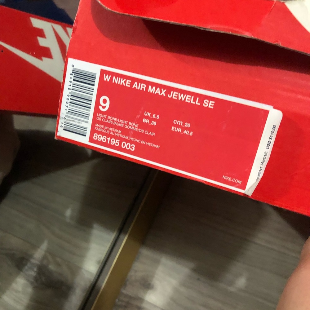 Nike shoes